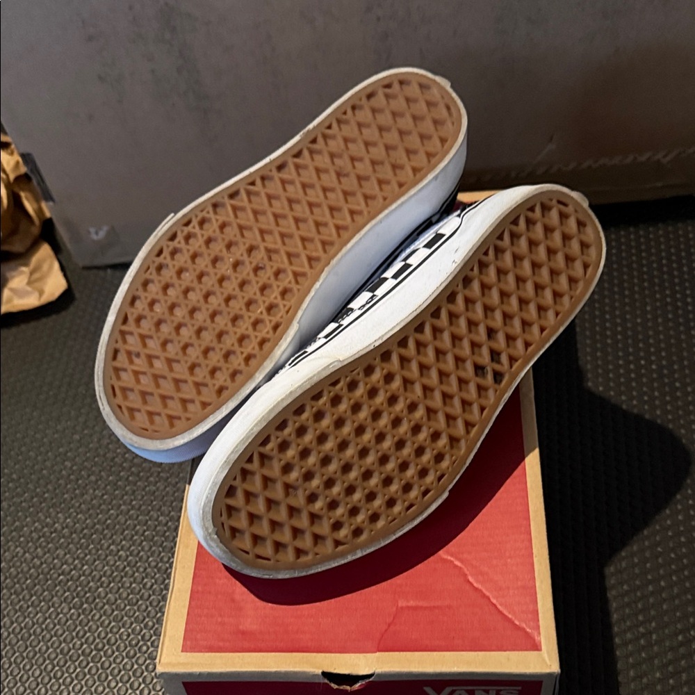 Vans Checkerboard Black and White Old Skool Sneakers - Picture 5 of 6